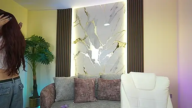 Snapshot of TessaaFox chatting on 12-03-25, 11:52 TessaaFox online show from 12-03-25, 11:52