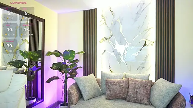 Snapshot of TessaaFox chatting on 01-09-26, 11:35 TessaaFox online show from 01-09-26, 11:35