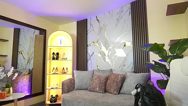 Snapshot of TessaaFox chatting on 02-13-26, 11:39 TessaaFox online show from 02-13-26, 11:39