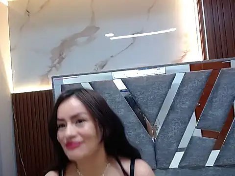 jesicaparkercf online show from 11-08-25, 01:22