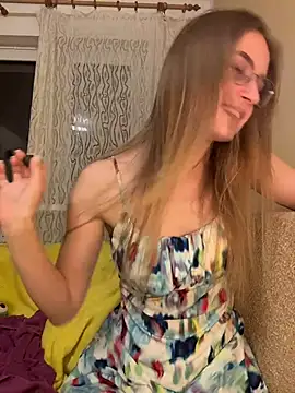 EveLunny online show from 01-11-26, 05:01