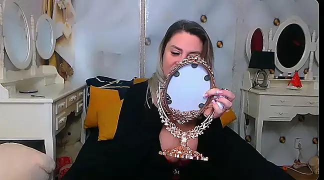 xplayfullblondexx online show from 01-15-25, 06:01