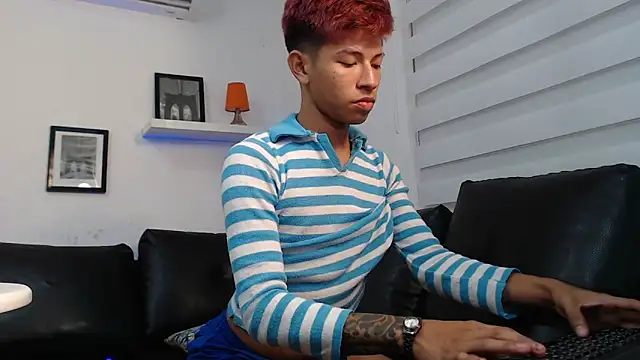 Tessachains 2  online show from 11-07-25, 02:00