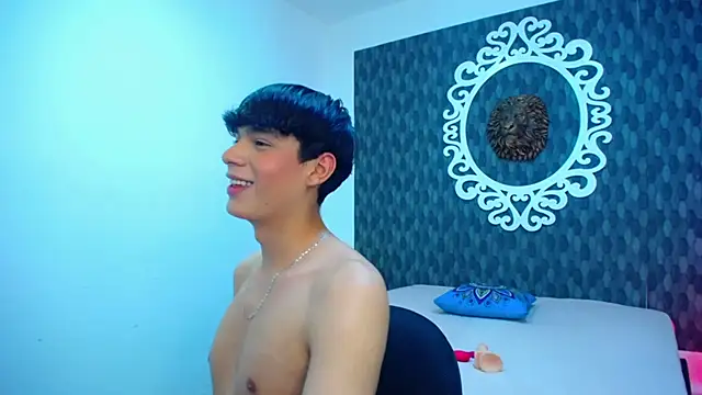 Isaac Kurtt online show from 11-07-25, 04:56