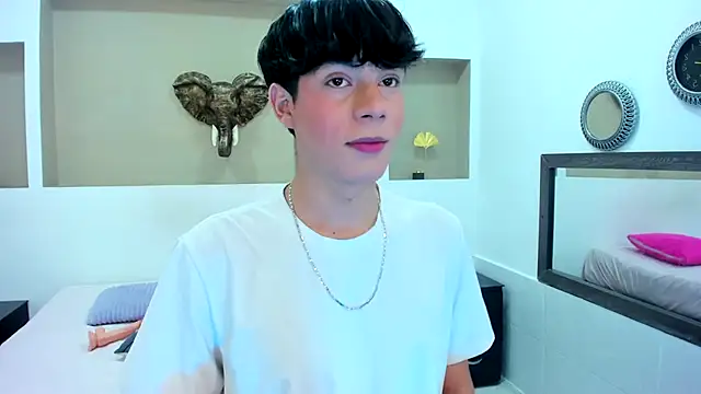 Isaac Kurtt online show from 11-07-25, 08:31