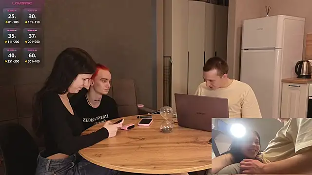 notaswingers online show from 11-08-25, 11:14