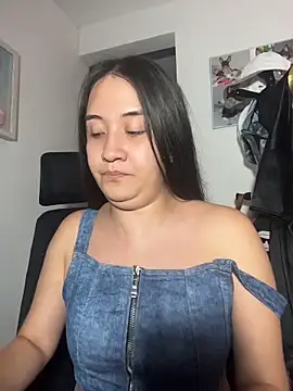 Melody Spencer26 online show from 04-07-26, 07:36