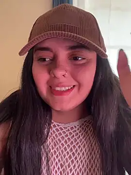 Snapshot of candicewest_ chatting on 02-02-26, 04:17 candicewest online show from 02-02-26, 04:17