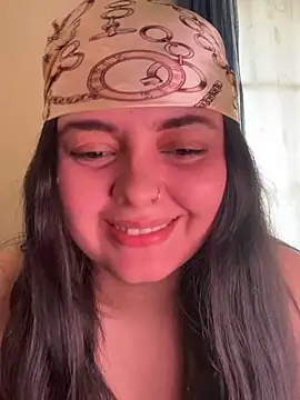 Snapshot of candicewest_ chatting on 02-21-26, 05:03 candicewest online show from 02-21-26, 05:03