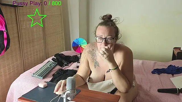 JadeStarUK online show from 04-24-26, 10:45