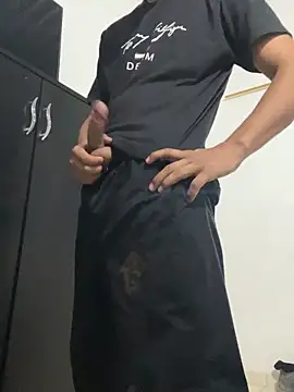 Snapshot of Abismo202 chatting on 11-08-25, 12:11 Abismo202 online show from 11-08-25, 12:11