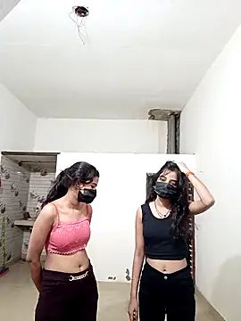 Hot komall online show from 03-17-26, 12:59