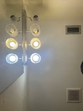 Snapshot of Dayana-2025 chatting on 02-14-26, 01:24 Dayana-2025 online show from 02-14-26, 01:24