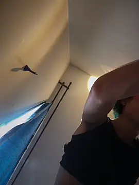 Bay freedo online show from 04-24-26, 08:44