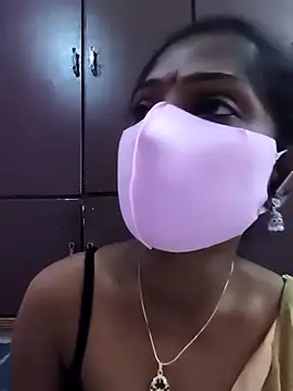 Snapshot of siritelugubutterfly chatting on 11-12-25, 06:25 siritelugubutterfly online show from 11-12-25, 06:25