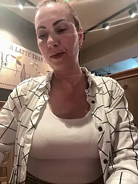 pervimilf online show from 04-27-26, 10:02