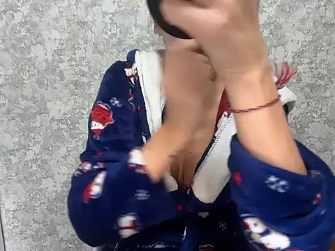 Angelinaa19 online show from 11-30-25, 10:08