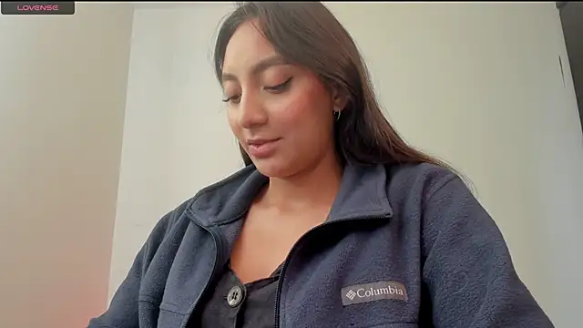LilyGarcia online show from 05-13-26, 04:59