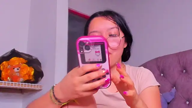 amy  a online show from 04-27-26, 06:44