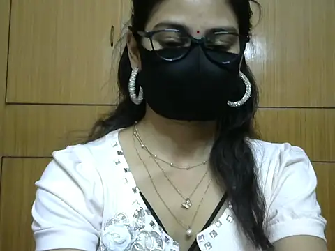 Fairy Pie online show from 04-18-26, 09:15