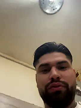 Snapshot of alexandermoris chatting on 11-06-25, 07:04 alexandermoris online show from 11-06-25, 07:04