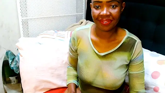 SexyDynamitexxx online show from 04-20-26, 06:09