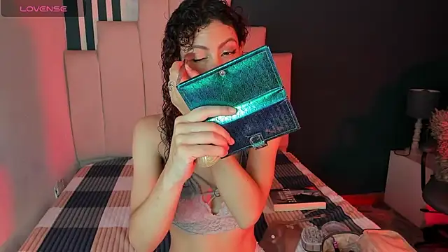 AliceMadnes online show from 12-03-25, 01:24