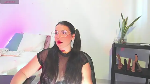  Scarlet sexxx online show from 04-13-26, 08:03