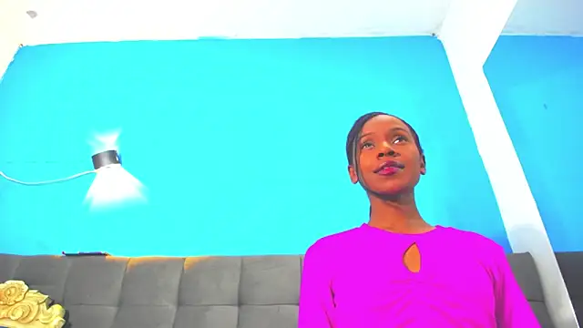 Aliis Love online show from 11-25-25, 03:50