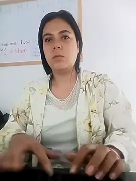 LorieFerrer online show from 02-17-25, 02:59