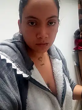 Snapshot of phoop_lilaa chatting on 01-13-26, 05:29 phoop lilaa online show from 01-13-26, 05:29