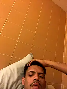 Zactubg online show from 11-08-25, 06:51