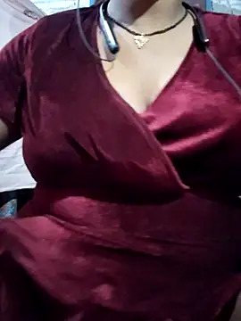 Snapshot of Mastani_bhabhi chatting on 05-01-26, 05:39 Mastani bhabhi online show from 05-01-26, 05:39