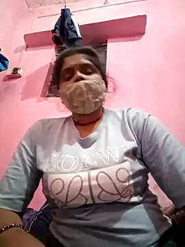 Snapshot of Janhvi_bhabhi_ji chatting on 11-27-25, 04:31 Janhvi bhabhi ji online show from 11-27-25, 04:31