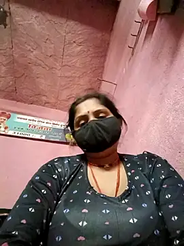 Snapshot of Janhvi_bhabhi_ji chatting on 04-09-26, 04:34 Janhvi bhabhi ji online show from 04-09-26, 04:34