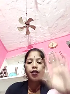 Snapshot of Hot_eras8 chatting on 11-16-25, 03:17 Hot eras8 online show from 11-16-25, 03:17