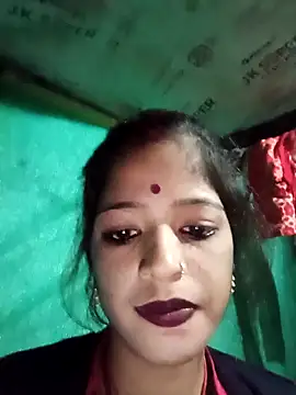 Snapshot of Hot_eras8 chatting on 11-20-25, 02:39 Hot eras8 online show from 11-20-25, 02:39