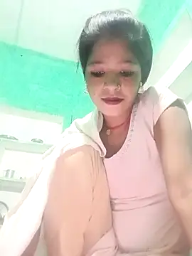 Snapshot of Hot_eras8 chatting on 11-29-25, 03:15 Hot eras8 online show from 11-29-25, 03:15