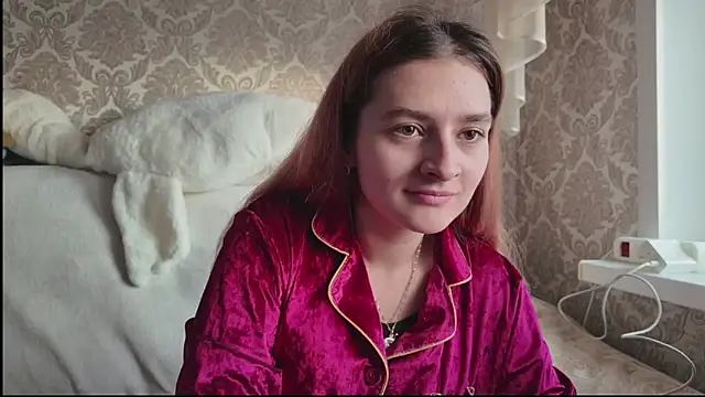 SweetLiaison online show from 11-19-25, 06:13