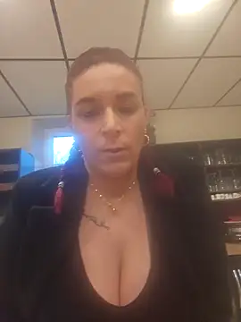 Snapshot of olga_tentation chatting on 11-22-25, 03:55 olga tentation online show from 11-22-25, 03:55