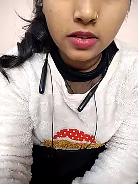 Sexy Divya   online show from 01-13-26, 05:24