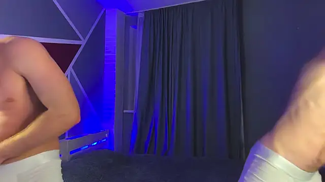 Snapshot of Hotpeppers666 chatting on 11-16-25, 08:25 Hotpeppers666 online show from 11-16-25, 08:25