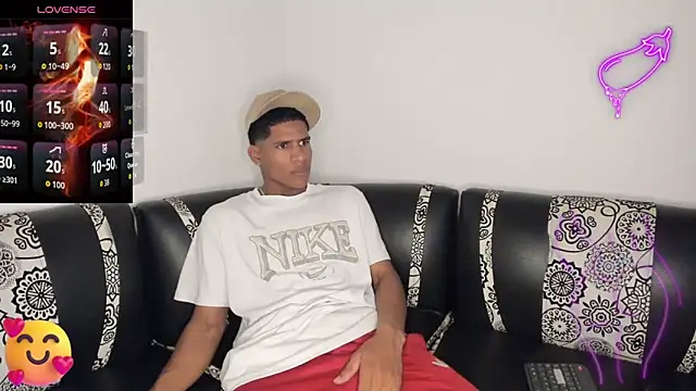 JUANBIGCOCK21CM online show from 04-07-26, 06:19