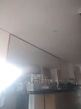 Snapshot of MystiKa_17 chatting on 11-11-25, 07:03 MystiKa 17 online show from 11-11-25, 07:03