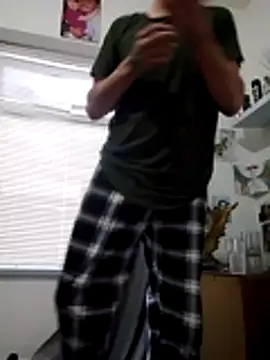 Snapshot of WeakDegree76 chatting on 02-20-26, 04:40 WeakDegree76 online show from 02-20-26, 04:40