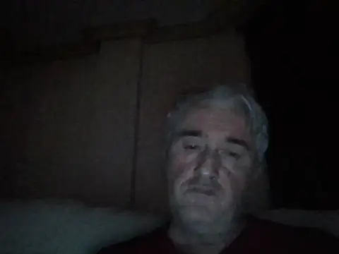 Snapshot of Cumlover5534 chatting on 12-13-25, 09:31 Cumlover5534 online show from 12-13-25, 09:31