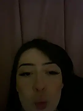 Snapshot of Dafne369 chatting on 11-08-25, 04:12 Dafne369 online show from 11-08-25, 04:12