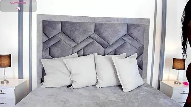 TahliaMoreau online show from 02-26-26, 03:38