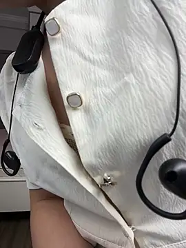 Snapshot of Fyy888888 chatting on 11-09-25, 01:59 Fyy888888 online show from 11-09-25, 01:59