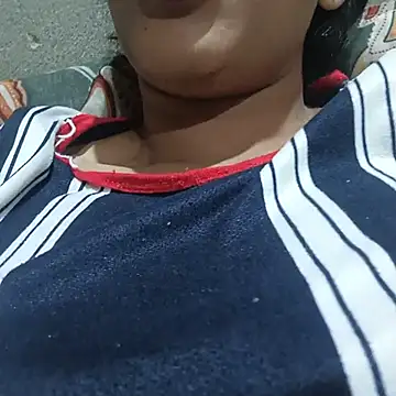 manishakapoor online show from 11-18-25, 02:54